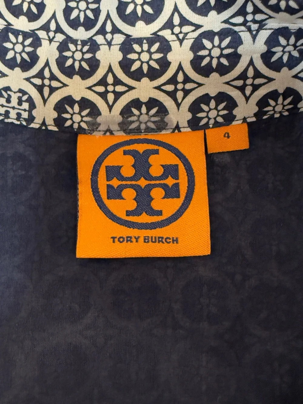 Tory Burch 🖤🤍 elegant